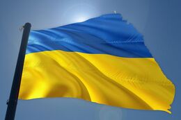 Ukrainsk flag flagrer